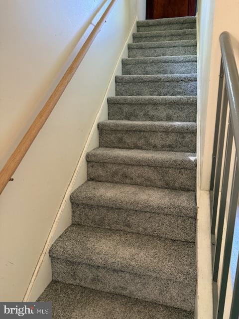 210 West Rudderow Avenue Maple Shade, NJ 08052 - Photo 15 of 32