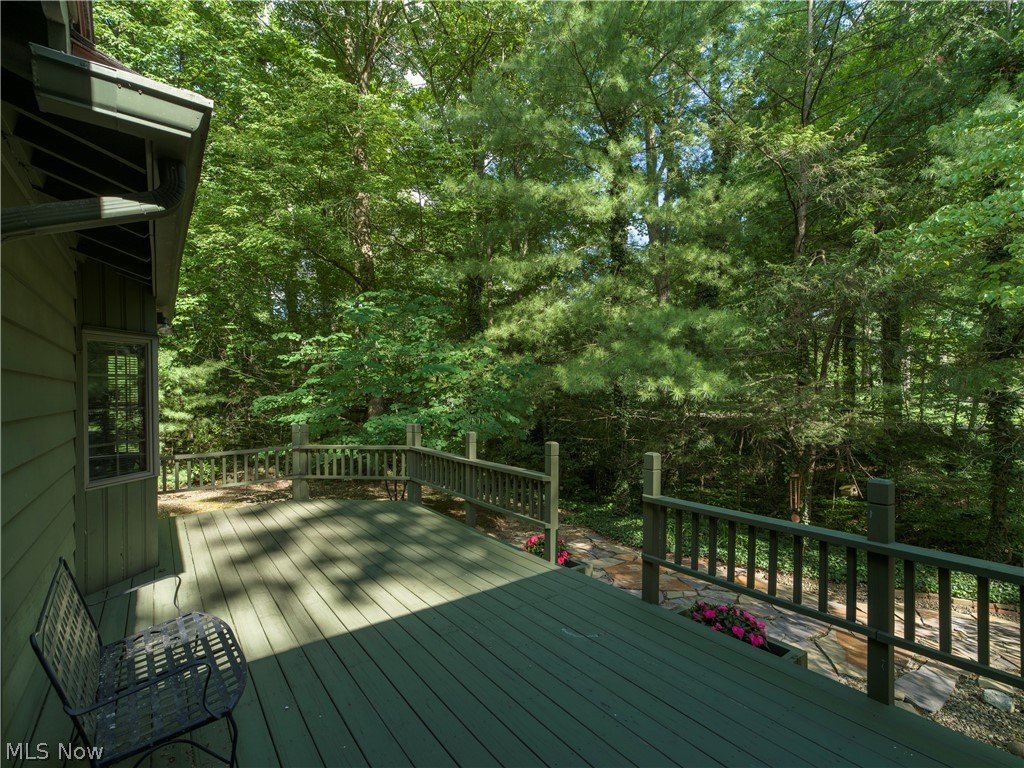 134 North Revere Road Akron, OH 44333 - Photo 19 of 46 Deck accessed from all season room