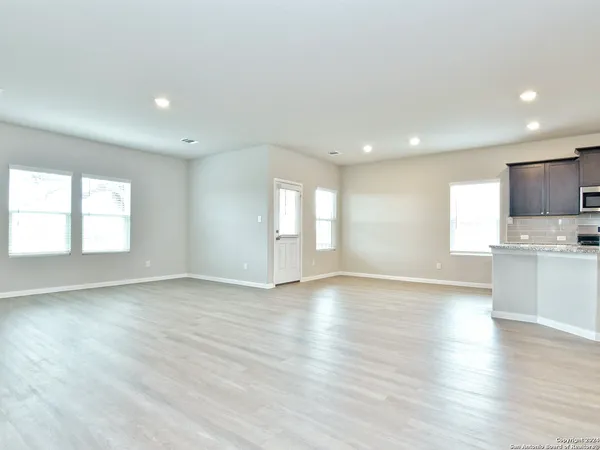 $3,495 | Undisclosed Address, Bulverde, TX 78163