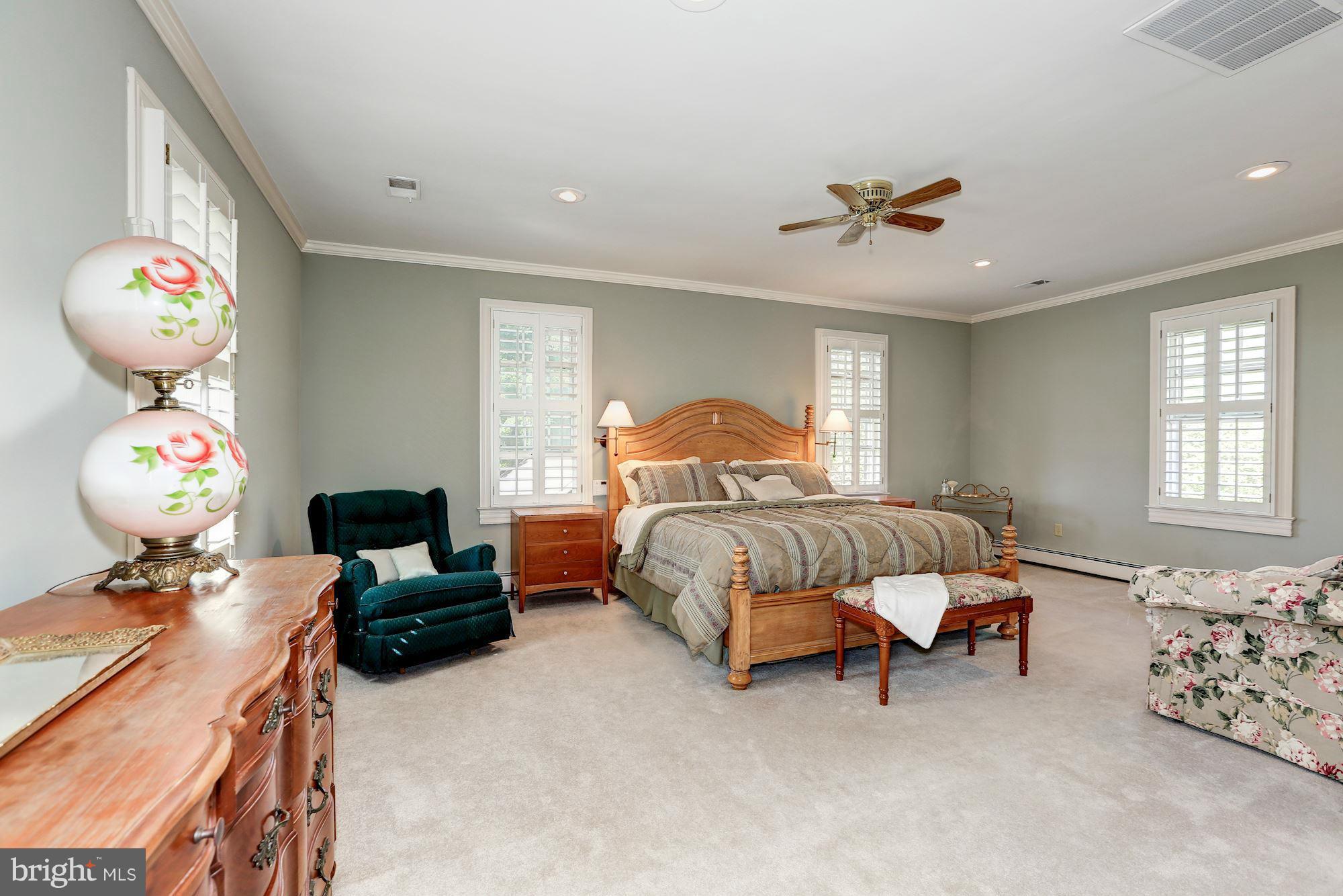 7211 Hawkins Creamery Road Gaithersburg, MD 20882 - Photo 15 of 30 Bedroom (Master)