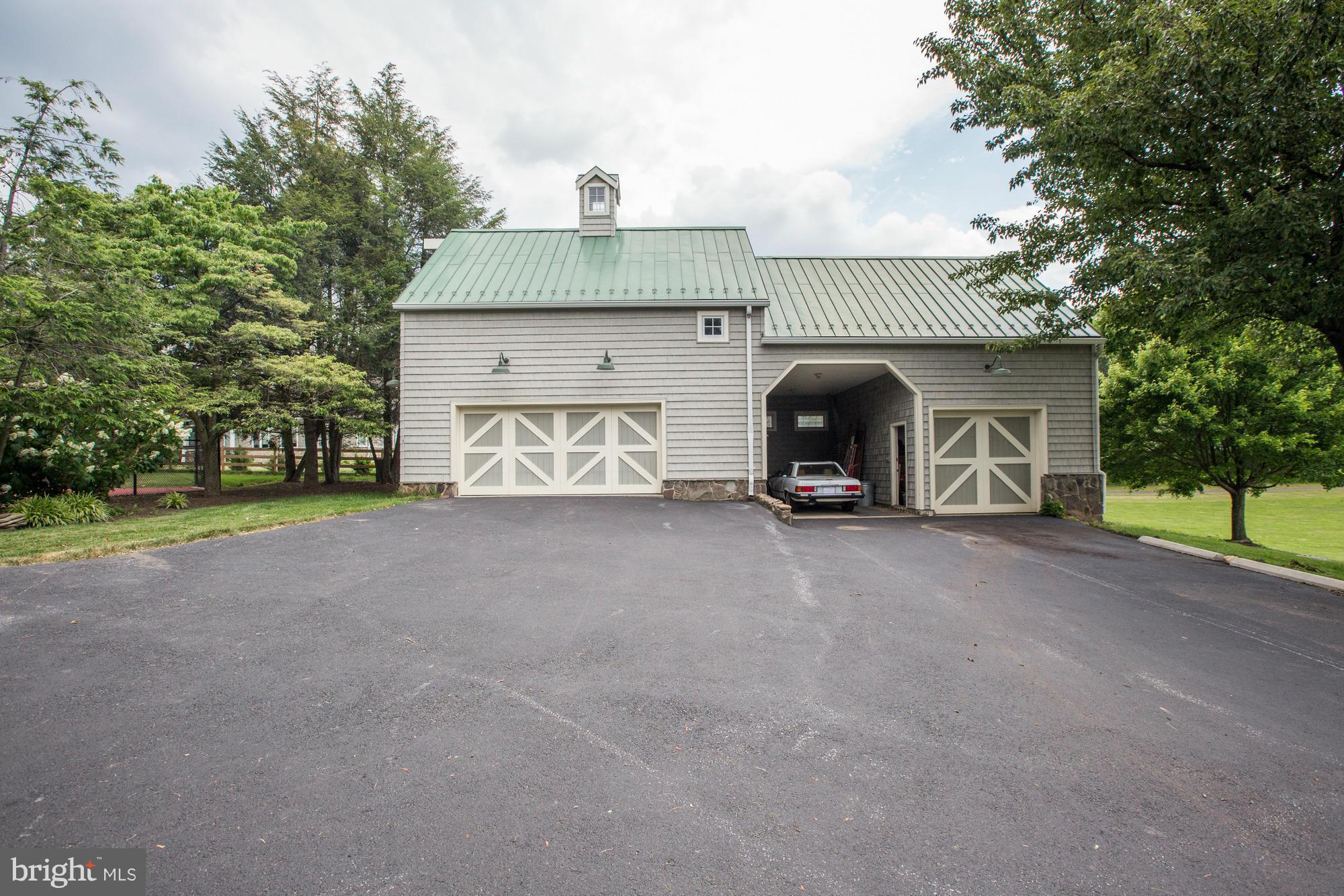 7211 Hawkins Creamery Road Gaithersburg, MD 20882 - Photo 26 of 30 DETACHED GARAGE W/ UPPER LEVEL