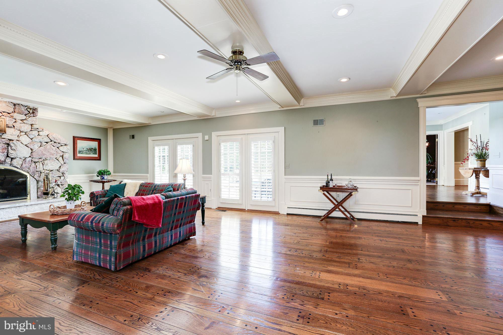 7211 Hawkins Creamery Road Gaithersburg, MD 20882 - Photo 7 of 30 GREAT ROOM