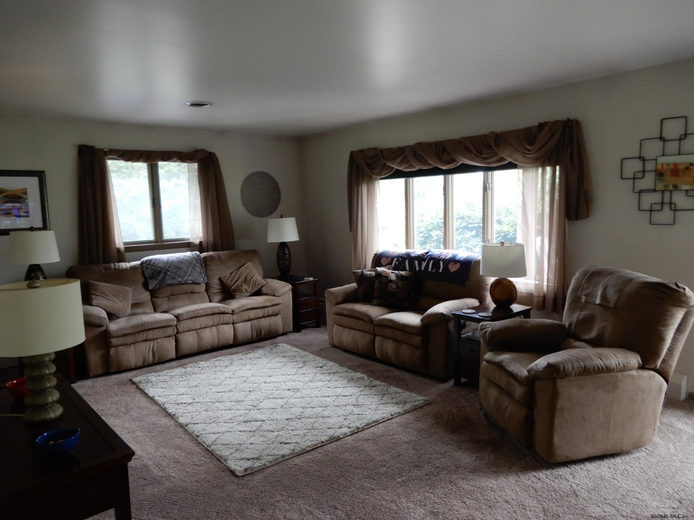 30 Plank Road Brunswick, NY 12182 - Photo 4 of 25 Photo 4