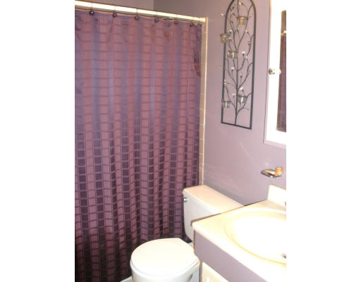 43 Edge Hill Road Sharon, MA 02067 - Photo 19 of 23 Gallery Image 19