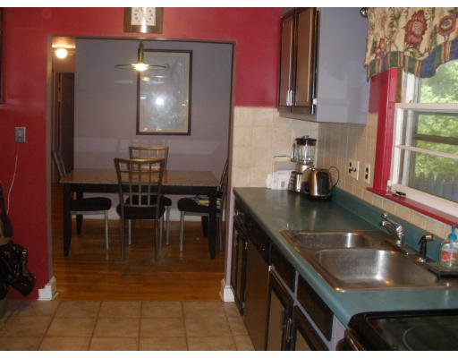 43 Edge Hill Road Sharon, MA 02067 - Photo 9 of 23 Gallery Image 9