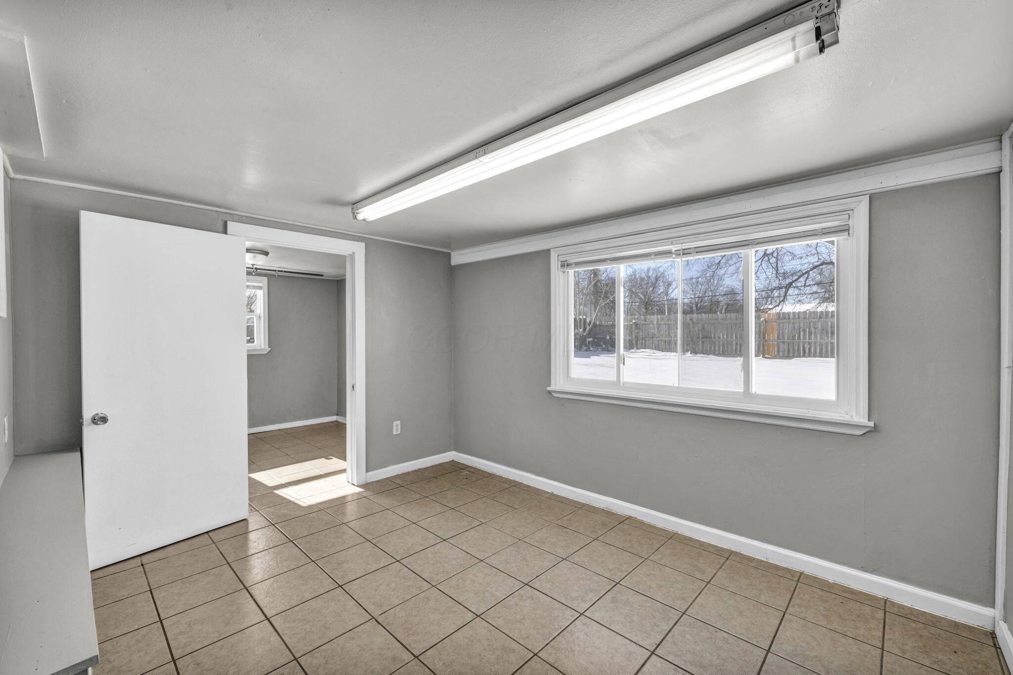 845 Exeter Road Columbus, OH 43213 - Photo 22 of 46 Bonus Room