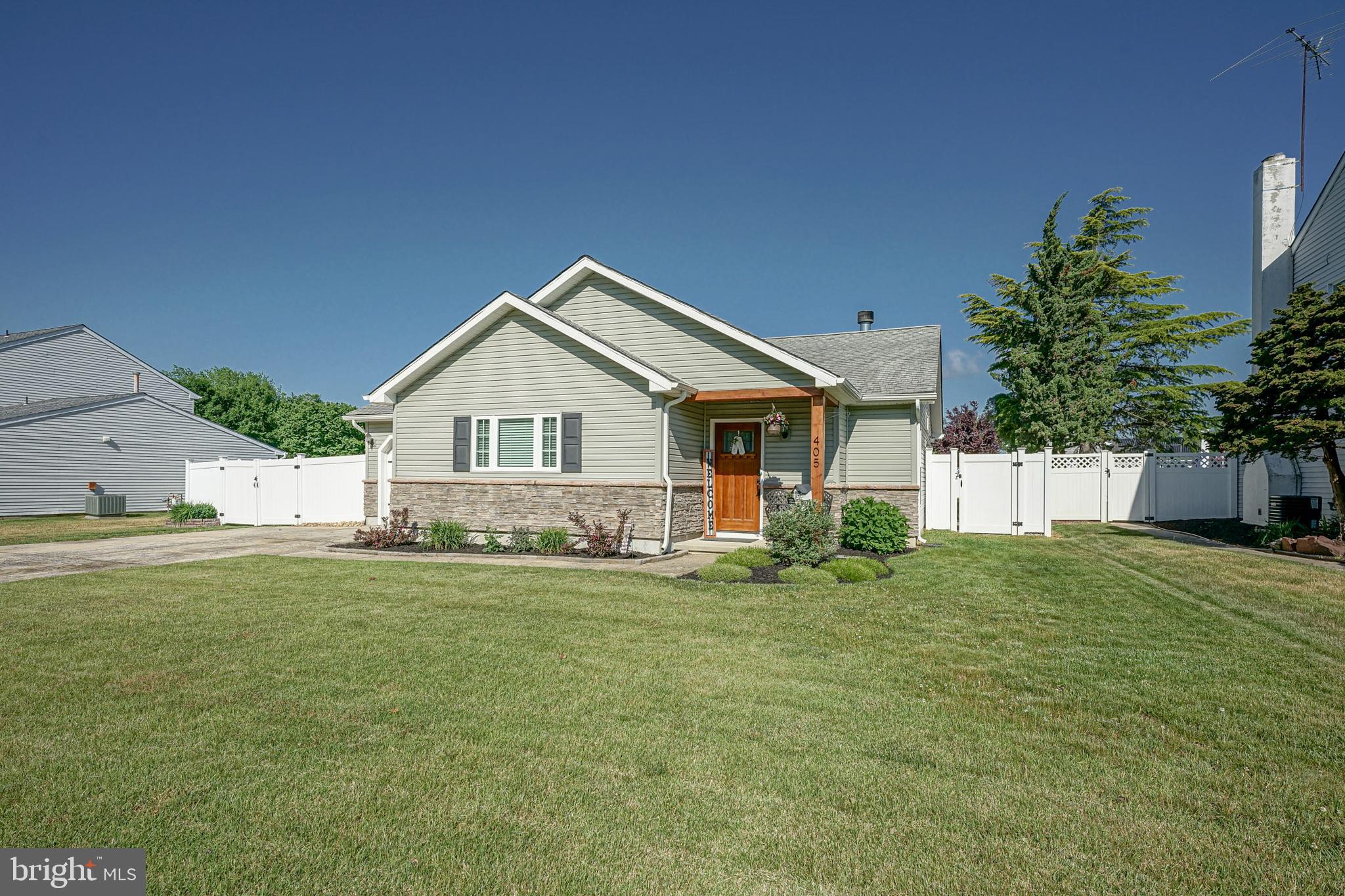 405 Inverness Road Williamstown, NJ 08094 - Photo 1 of 32