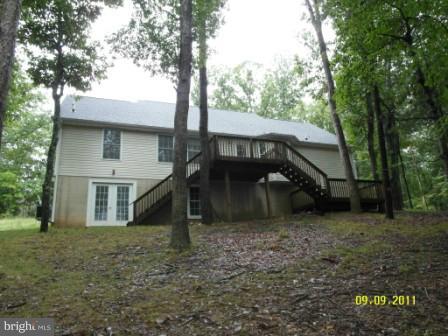 1860 Spohrs Road Berkeley Springs, WV 25411 - Photo 12 of 25 Exterior (Rear)