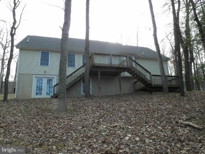 1860 Spohrs Road Berkeley Springs, WV 25411 - Photo 16 of 25 Exterior (Rear)