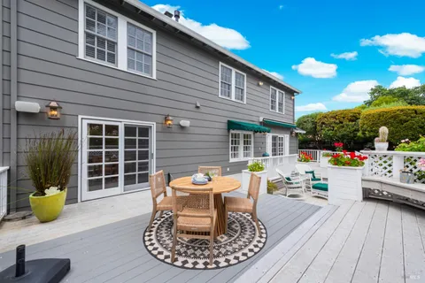 $2,999,999 | 852 2nd Street East, Sonoma, CA 95476