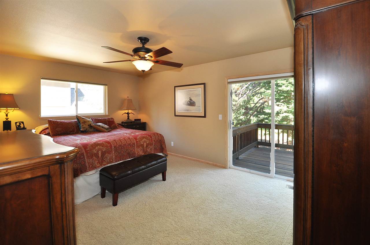 11431 Sun Valley Road Truckee, CA 96161 - Photo 5 of 21 Gallery Image 5
