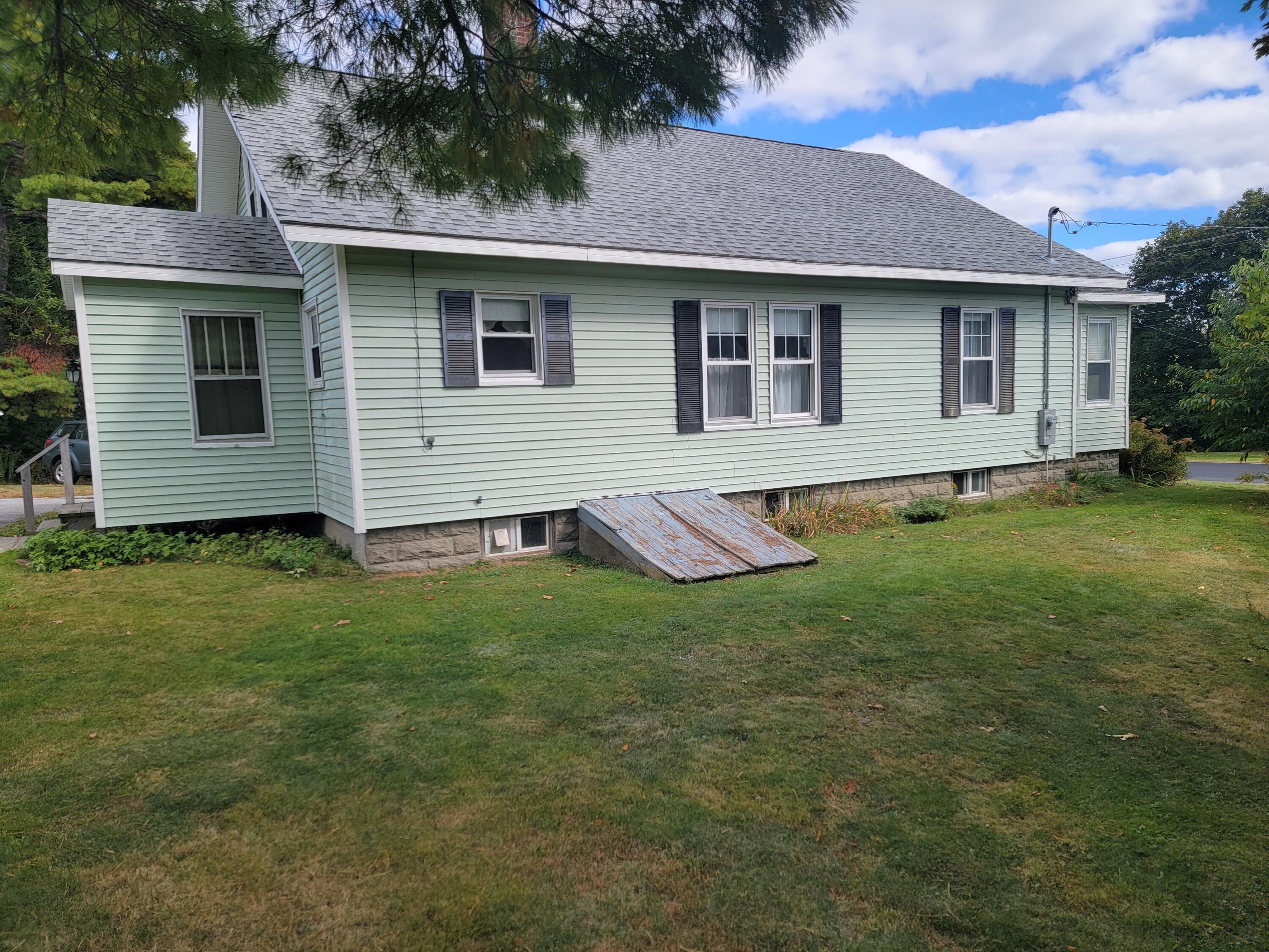 490 Main Road North Hampden, ME 04444 - Photo 3 of 23 20240924_131008