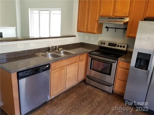 $1,975 | 1105 Kurt Court, Charlotte, NC 28209