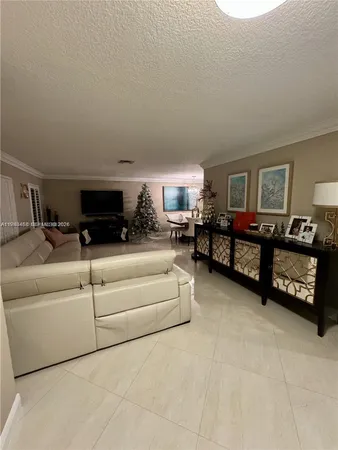 $5,500 | Miami Lakes, Miami Lakes, FL 33016