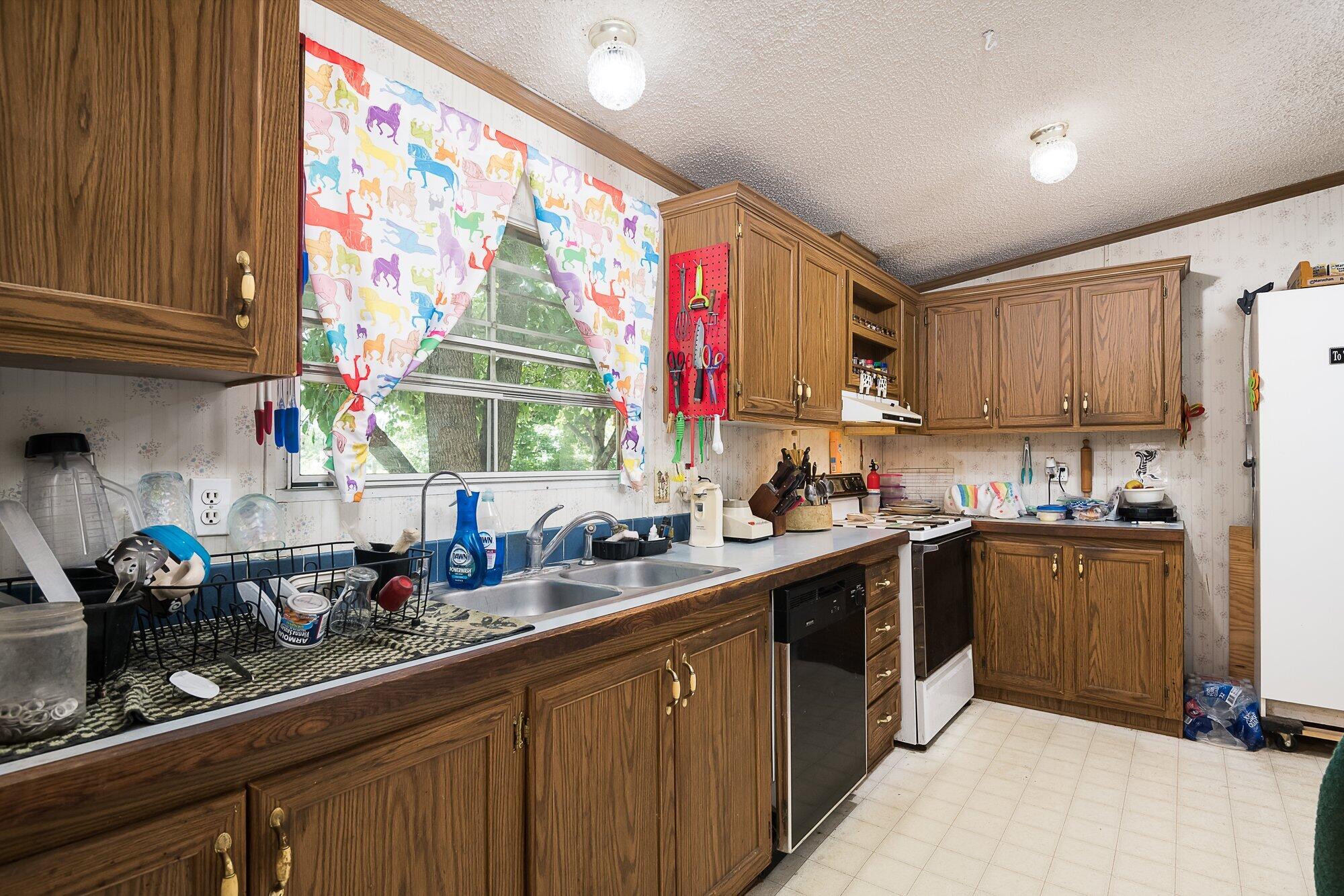 6161 Ashgrove Road Nicholasville, KY 40356 - Photo 12 of 31 009-6161_ashgrove_rd_8_3_21-highrez.jpg-