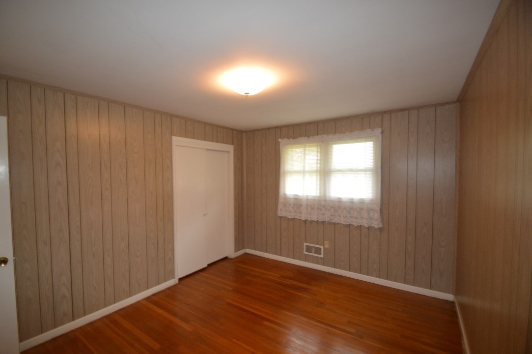9206 Fairforest Road Spartanburg, SC 29301 - Photo 11 of 25