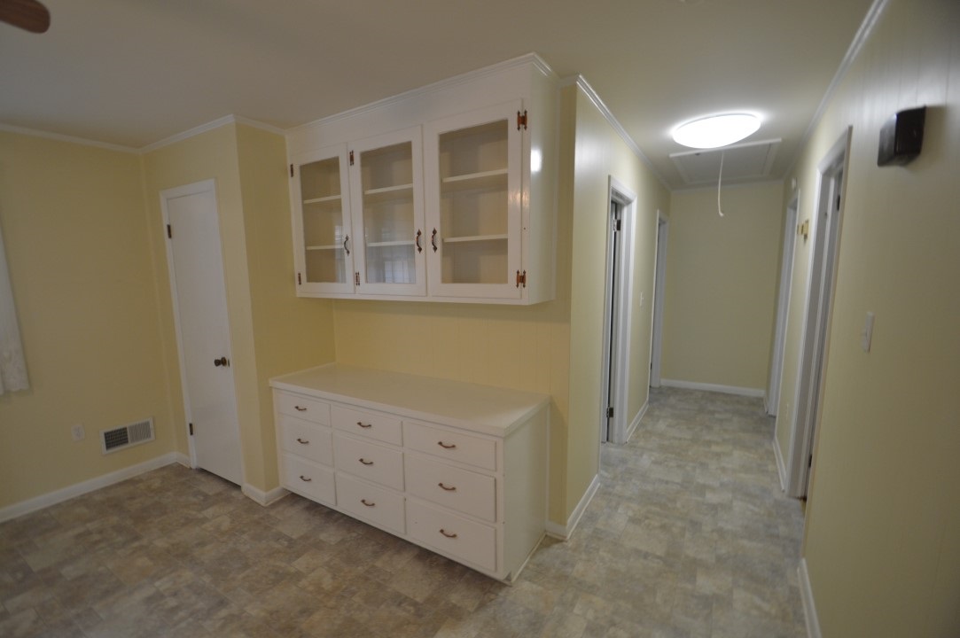 9206 Fairforest Road Spartanburg, SC 29301 - Photo 12 of 25