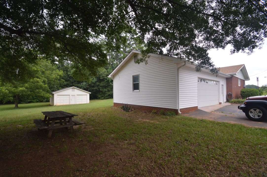 9206 Fairforest Road Spartanburg, SC 29301 - Photo 21 of 25