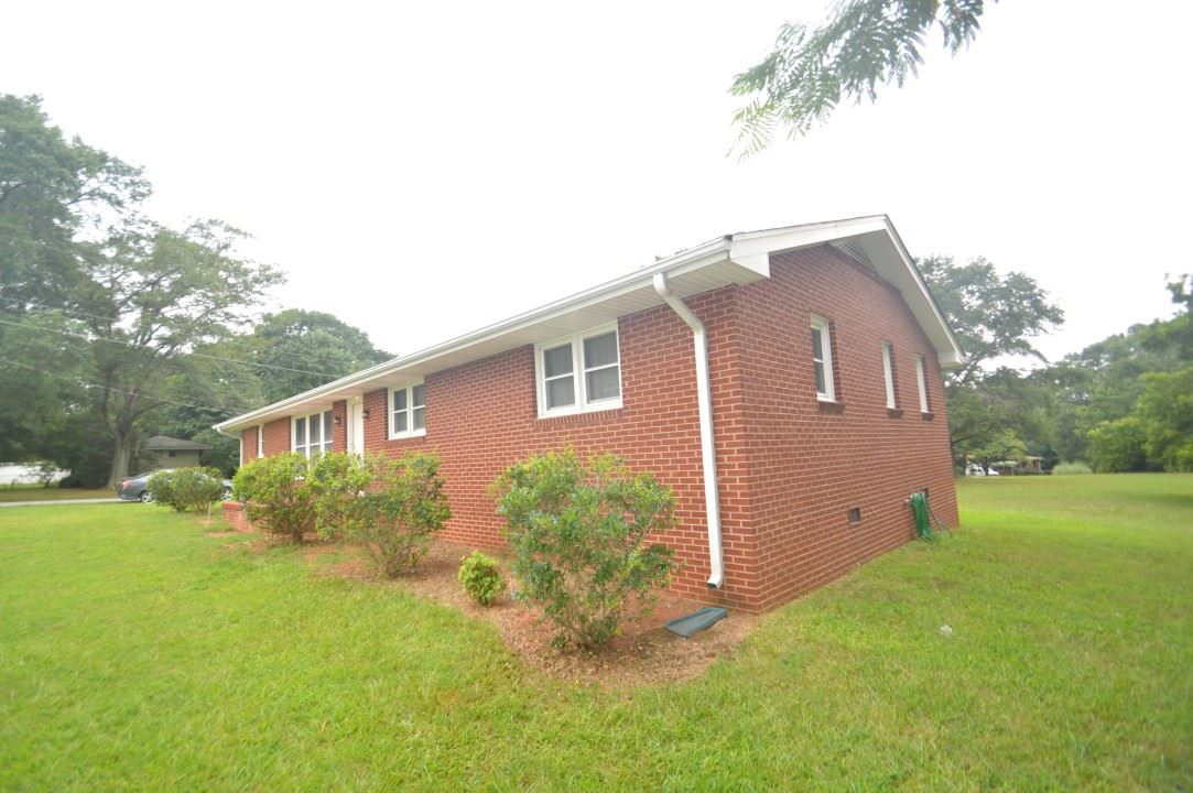 9206 Fairforest Road Spartanburg, SC 29301 - Photo 24 of 25