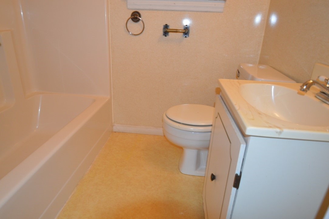 9206 Fairforest Road Spartanburg, SC 29301 - Photo 10 of 25