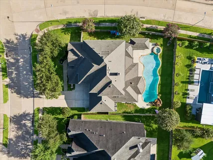 $850,000 | 2303 Draycutt Drive, Katy, TX 77494