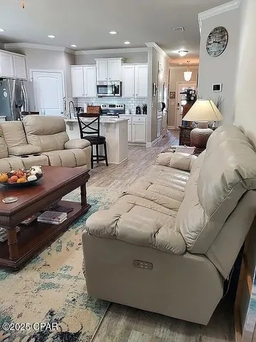 $539,999 | 123 Moonraker Circle, Panama City Beach, FL 32407