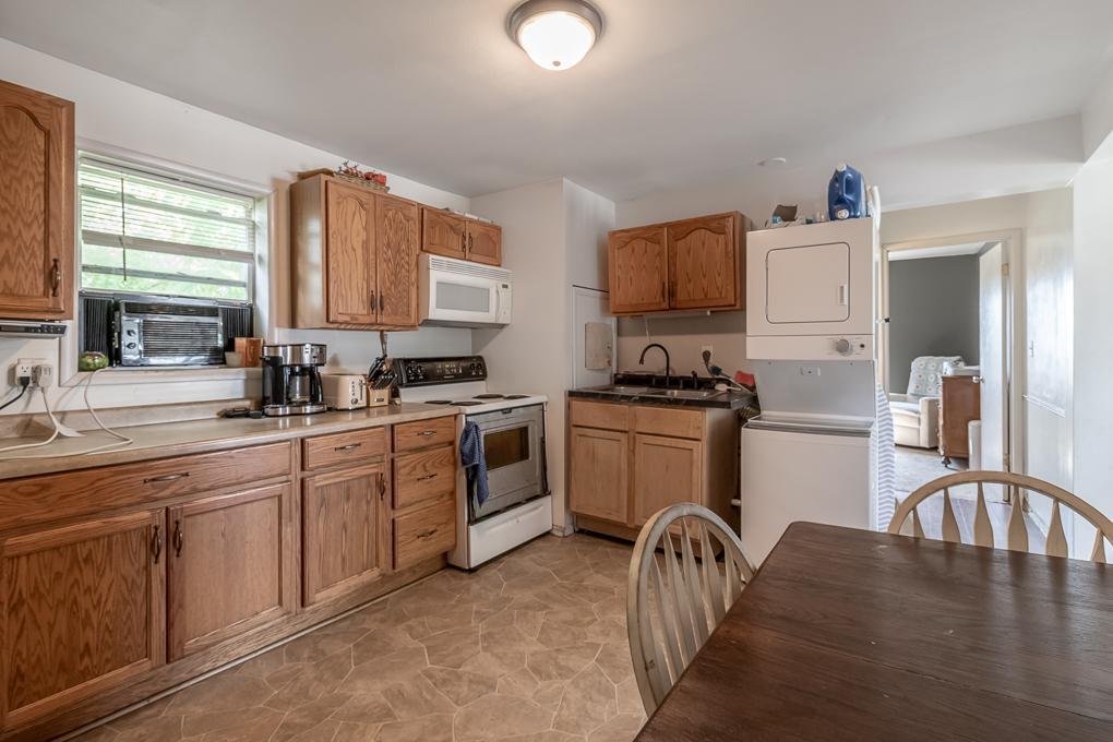 205 1st Street Southwest Dodge Center, MN 55927 - Photo 8 of 22