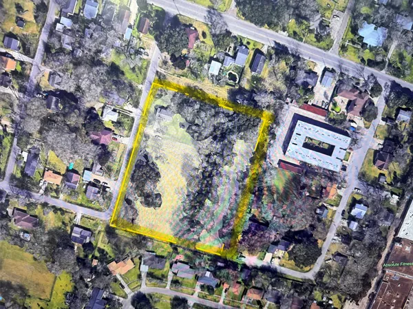 $265,000 | 416 North Tinsley Street, Angleton, TX 77515