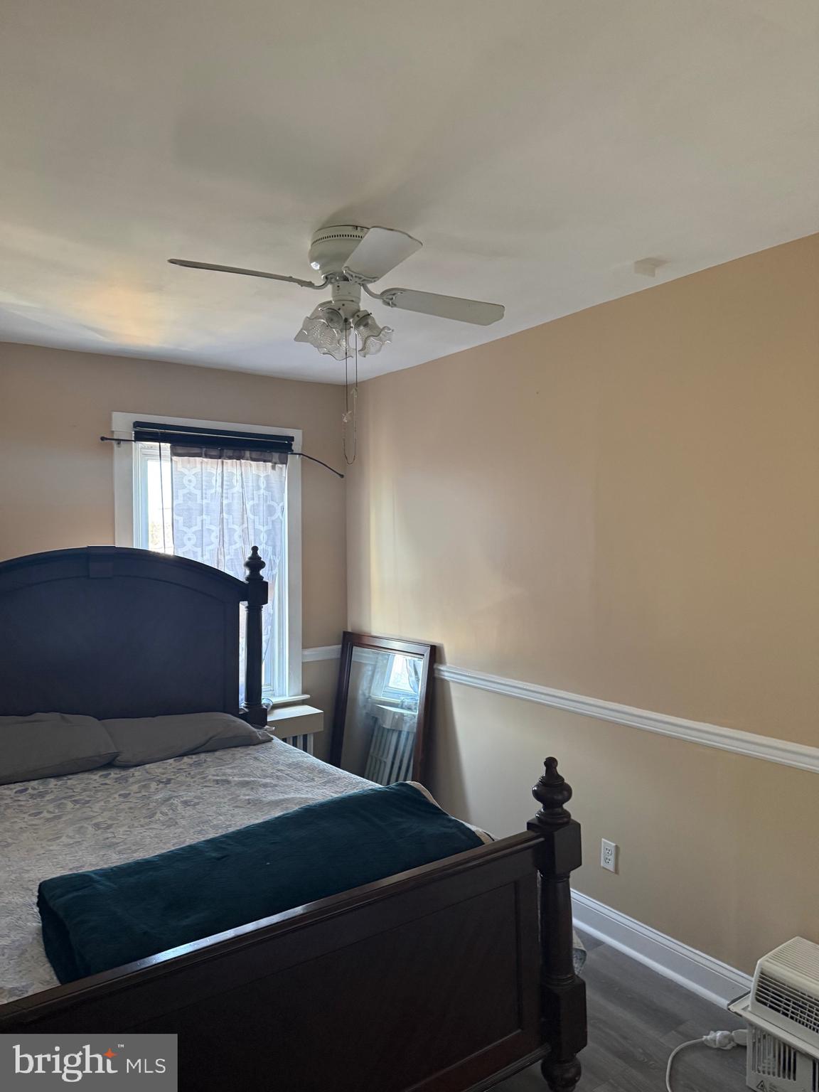 345 Stevens Street Philadelphia, PA 19111 - Photo 19 of 21 3ed bedroom