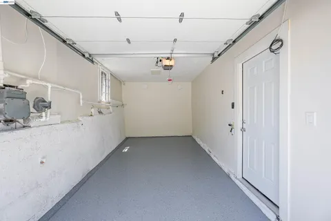 $899,000 | 542 Adams Street, Albany, CA 94706