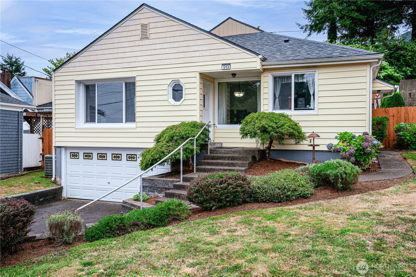 513 3rd Avenue Aberdeen, WA 98520 - Photo 1 of 30