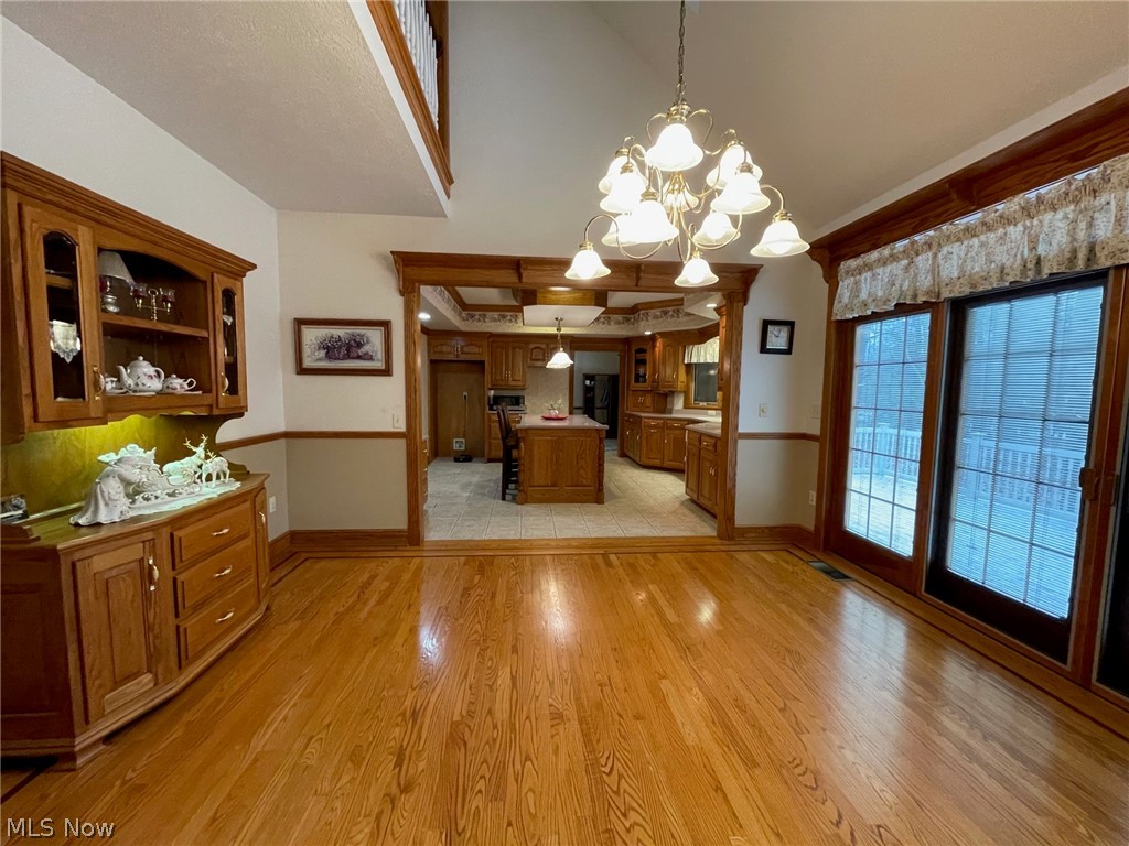 5120 West Bath Road Akron, OH 44333 - Photo 12 of 28 Gallery Image 12