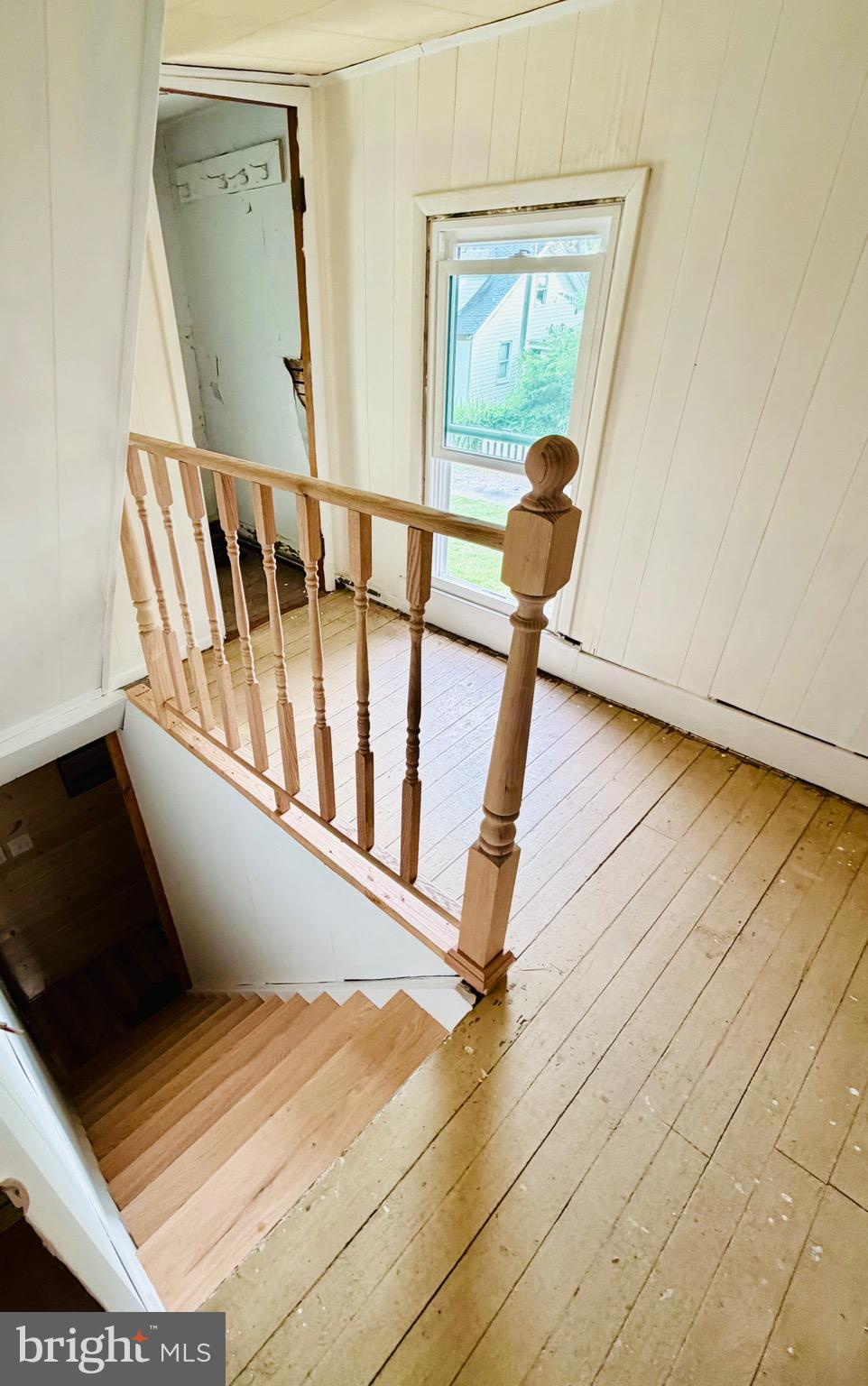 3069 Union Church Road Tylerton, MD 21866 - Photo 23 of 30 Upstairs New Railing and Windows