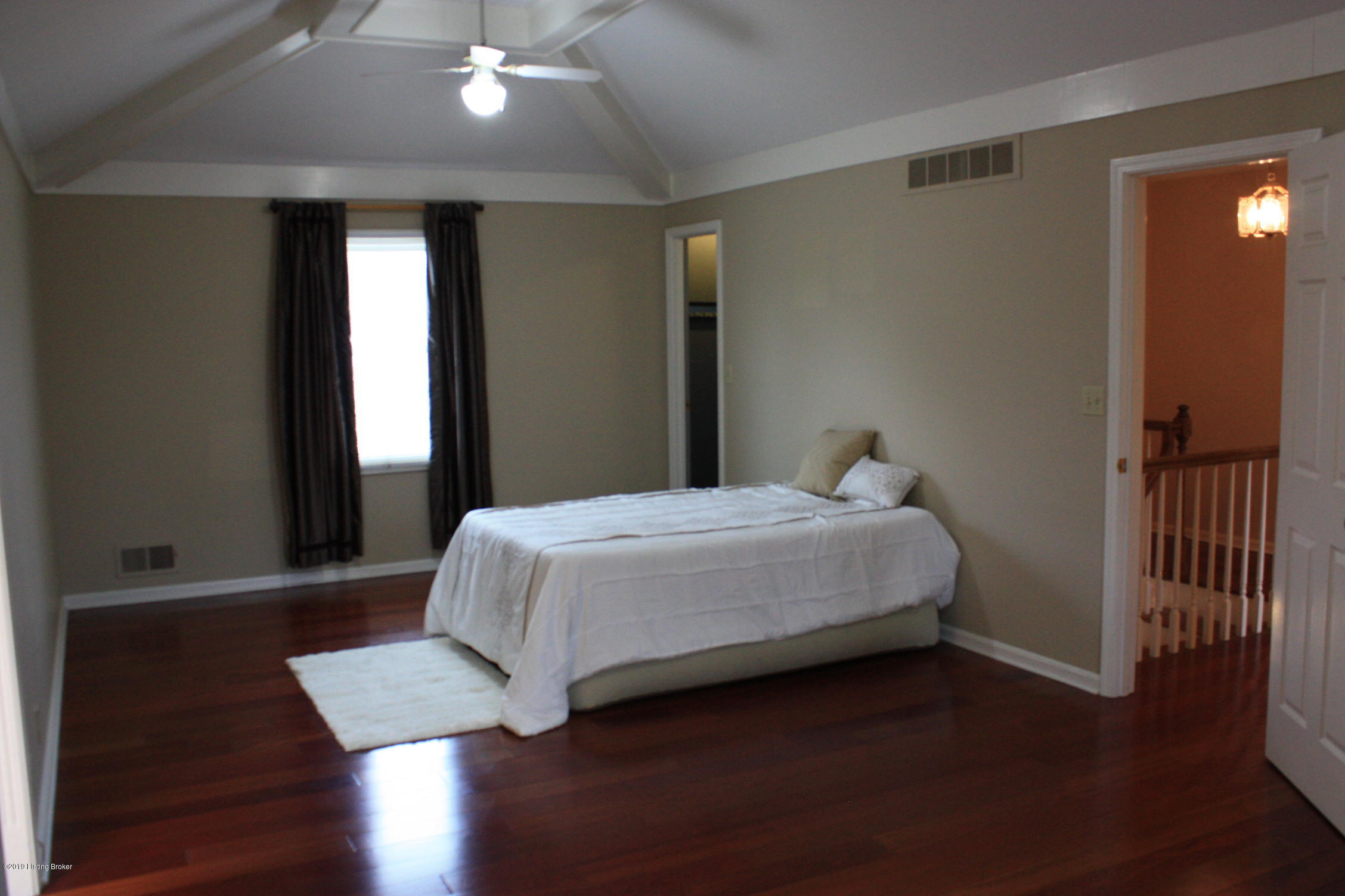 814 Moser Road Louisville, KY 40223 - Photo 34 of 39 IMG_2564