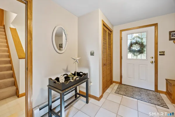 $2,150 | 7 Stephens Court, Clinton, CT 06413