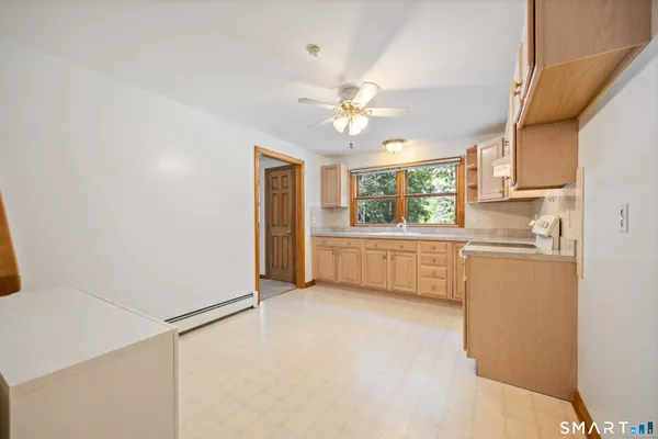 $2,150 | 7 Stephens Court, Clinton, CT 06413