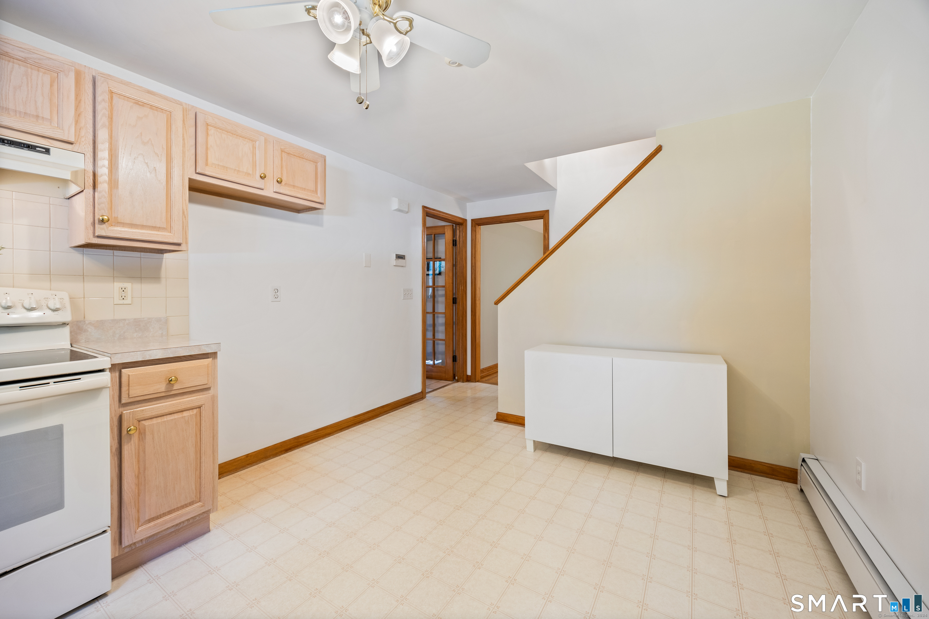 7 Stephens Court Clinton, CT 06413 - Photo 9 of 23