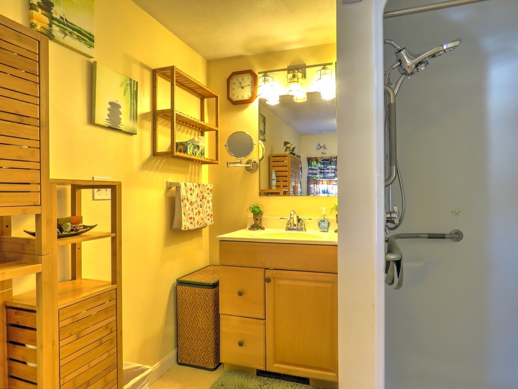 38 Levin Road Rockland, MA 02370 - Photo 8 of 21 Gallery Image 8
