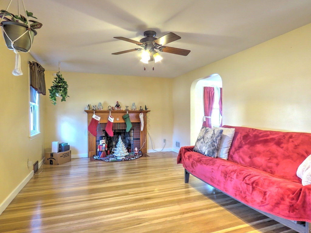38 Levin Road Rockland, MA 02370 - Photo 10 of 21 Gallery Image 10