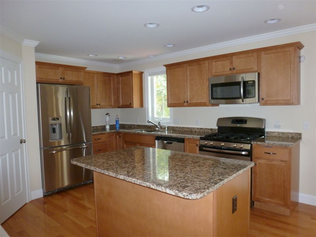 137 Little River Road Hampton, NH 03842 - Photo 5 of 32