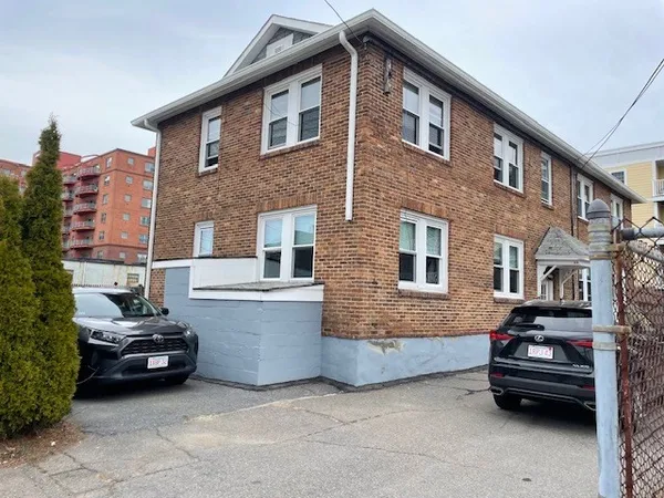 $1,900 | 44 Farrington Street, Unit 1, Quincy, MA 02171