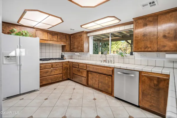 $499,990 | 8556 Avenue E8 W Lancaster Ca West, Lancaster, CA 93536