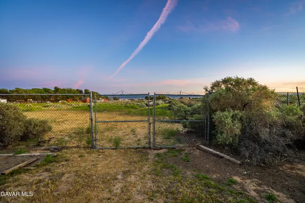 $499,990 | 8556 Avenue E8 W Lancaster Ca West, Lancaster, CA 93536