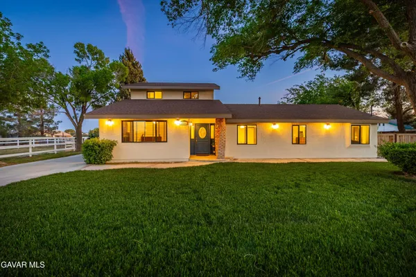$499,990 | 8556 Avenue E8 W Lancaster Ca West, Lancaster, CA 93536
