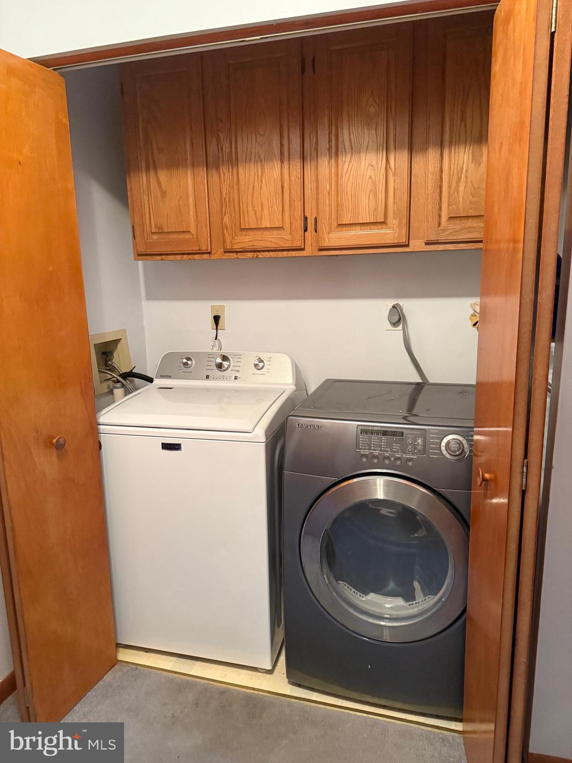 405 Parvin Mill Road Bridgeton, NJ 08302 - Photo 22 of 28 a utility room with sink dryer and washer