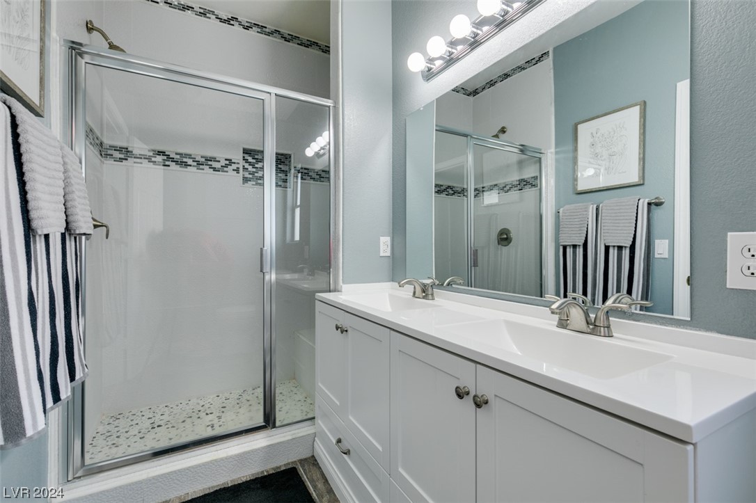 2238 Ramsgate Drive Henderson, NV 89074 - Photo 16 of 23 Primary bathroom