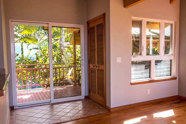 47 Door Of Faith Road Haiku, HI 96708 - Photo 14 of 30 a view of an empty room and window