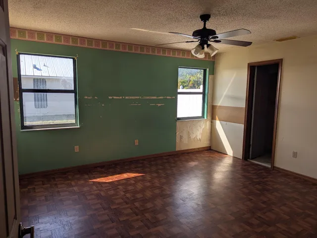 $269,900 | 5511 Paleo Pines Circle, Fort Pierce, FL 34951