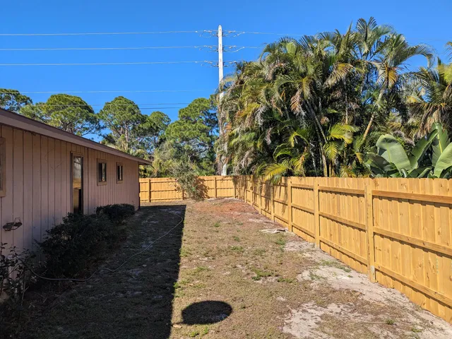 $269,900 | 5511 Paleo Pines Circle, Fort Pierce, FL 34951