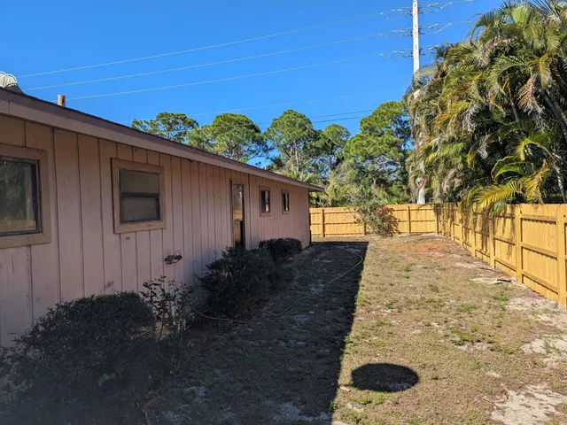 $269,900 | 5511 Paleo Pines Circle, Fort Pierce, FL 34951